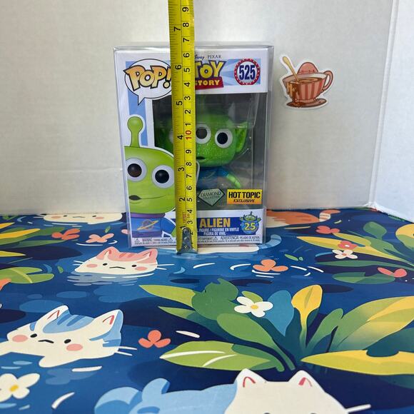 Funko Pop! Toy Story #525 Alien Diamond Collection Hot Topic Exclusive - Picture 2 of 12